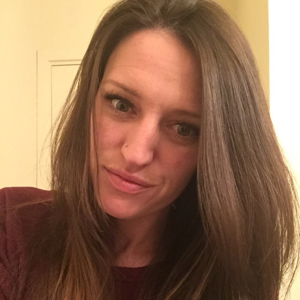 Meet your Posher, Andrea